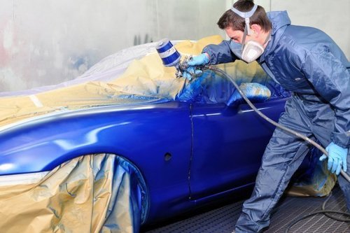 car spray paint shop